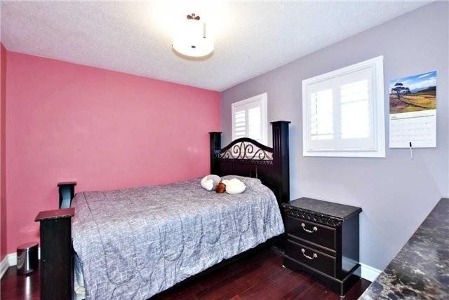 862 Stonehaven Ave, House detached with 3 bedrooms, 4 bathrooms and 4 parking in Newmarket ON | Image 14