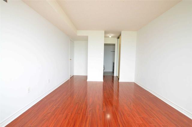 1209 - 10 Markbrook Lane, Condo with 2 bedrooms, 2 bathrooms and 1 parking in Toronto ON | Image 2