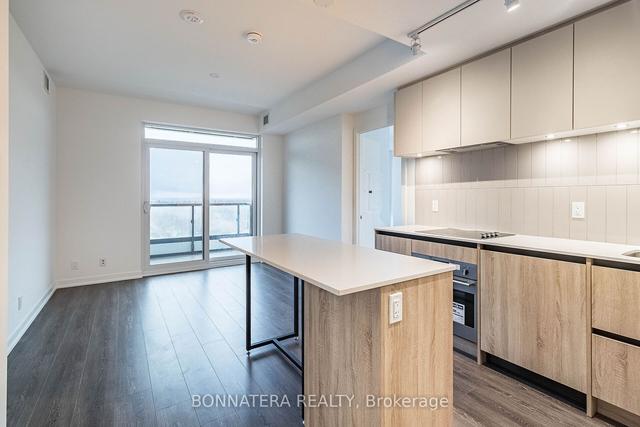 909 - 7950 Bathurst St, Condo with 2 bedrooms, 2 bathrooms and 1 parking in Vaughan ON | Image 4