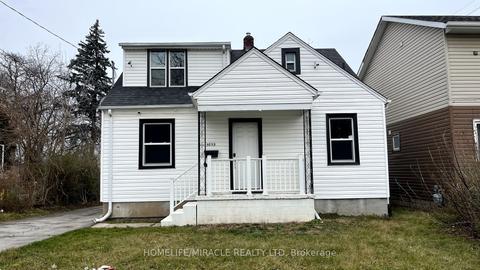 5659 Robinson St, House detached with 4 bedrooms, 3 bathrooms and 4 parking in Niagara Falls ON | Card Image