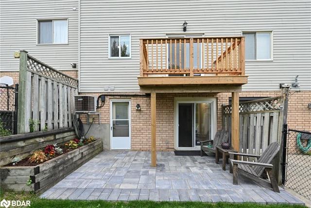 225 Baker Street, House attached with 2 bedrooms, 1 bathrooms and 3 parking in Waterloo ON | Image 22