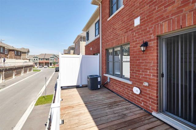 16 Bluegill Cres, House attached with 4 bedrooms, 4 bathrooms and 3 parking in Whitby ON | Image 14