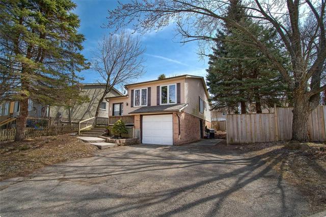 117 Goldgate Cres, House detached with 2 bedrooms, 2 bathrooms and 2 parking in Orangeville ON | Image 1