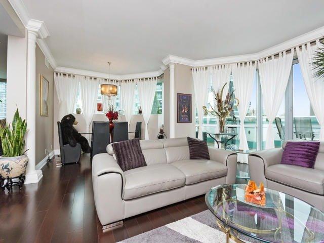 sph2 - 10 Queens Quay W, Condo with 2 bedrooms, 3 bathrooms and 2 parking in Toronto ON | Image 6