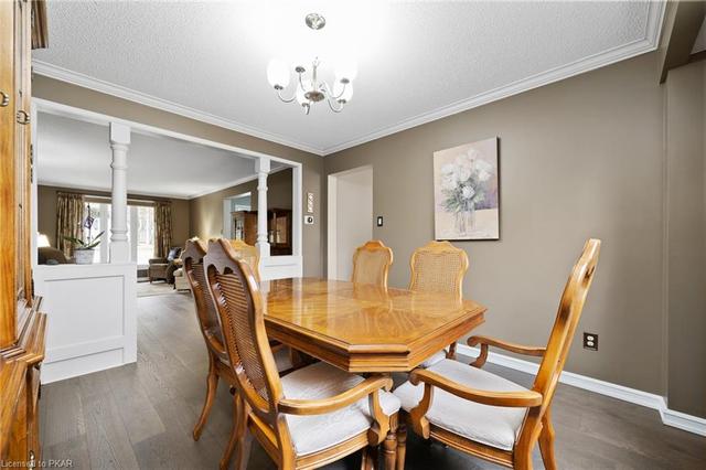1096 Danita Boulevard, House detached with 4 bedrooms, 2 bathrooms and 6 parking in Peterborough ON | Image 12