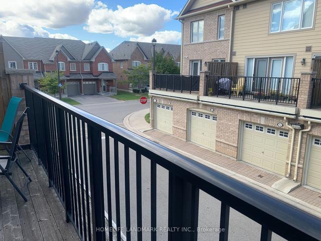 9 - 3100 Boxford Cres, Townhouse with 3 bedrooms, 3 bathrooms and 1 parking in Mississauga ON | Image 5