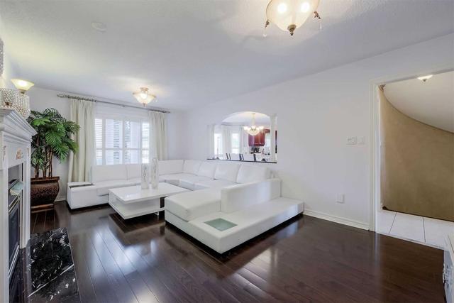 24 Sicilia St, House detached with 4 bedrooms, 4 bathrooms and 4 parking in Vaughan ON | Image 13