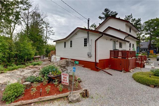 49 Fire Route 82b, House detached with 3 bedrooms, 2 bathrooms and null parking in Trent Lakes ON | Image 4