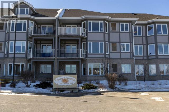 211 - 315 Hilldale Rd, Condo with 2 bedrooms, 2 bathrooms and null parking in Thunder Bay ON | Image 2