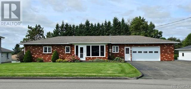 233 Reservoir Street, House detached with 2 bedrooms, 2 bathrooms and null parking in Grand Falls NB | Image 1