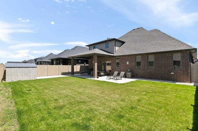 1613 Clearwater Ave, House detached with 4 bedrooms, 3 bathrooms and 8 parking in Windsor ON | Image 25