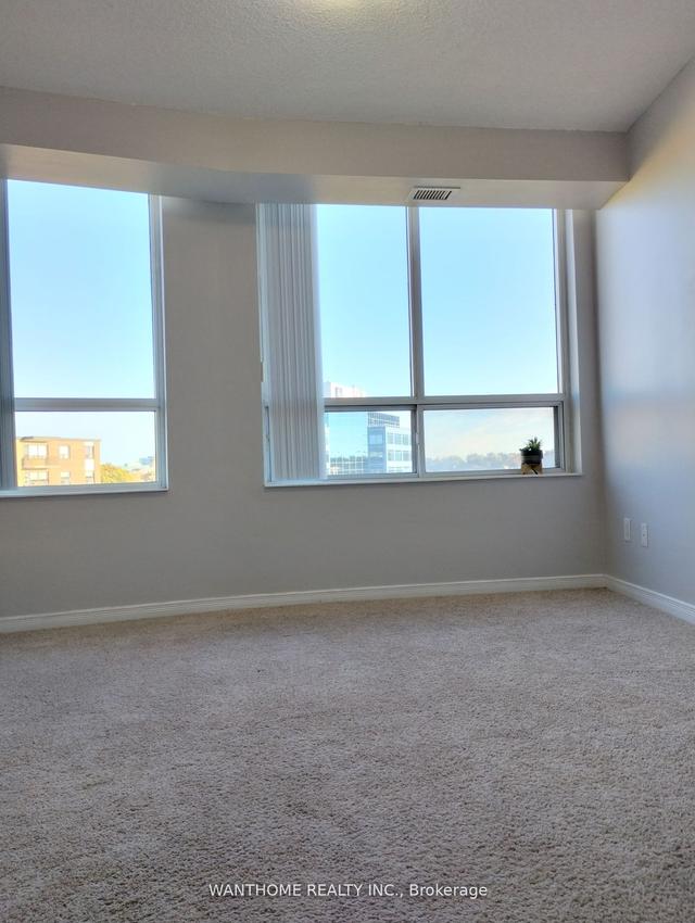 527 - 205 The Donway W, Condo with 2 bedrooms, 2 bathrooms and 1 parking in Toronto ON | Image 8