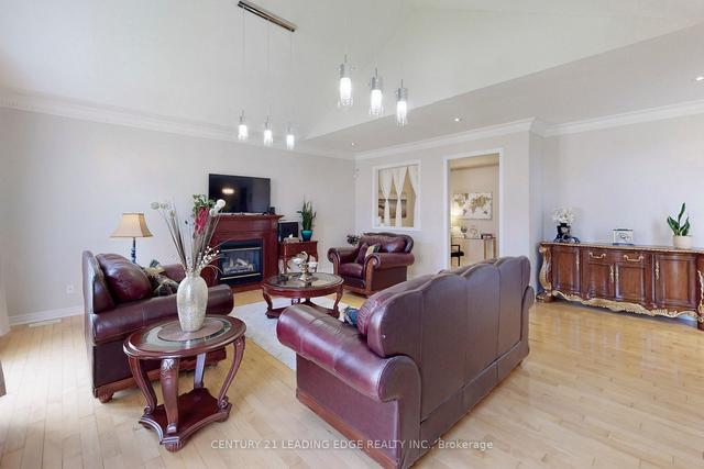 5 Lemsford Dr, House detached with 4 bedrooms, 5 bathrooms and 9 parking in Markham ON | Image 10