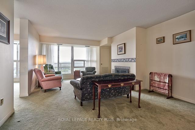 1507 - 1359 White Oaks Blvd, Condo with 2 bedrooms, 2 bathrooms and 1 parking in Oakville ON | Image 35