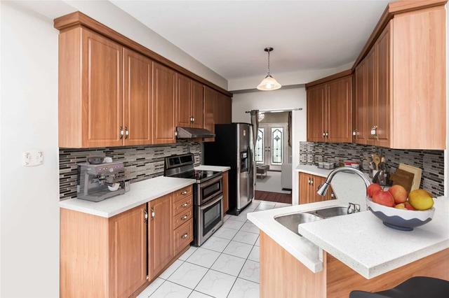 5465 Churchill Meadows Blvd, House detached with 3 bedrooms, 4 bathrooms and 4 parking in Mississauga ON | Image 30