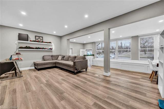 300 Westmount Road E, House detached with 4 bedrooms, 2 bathrooms and 8 parking in Kitchener ON | Image 32