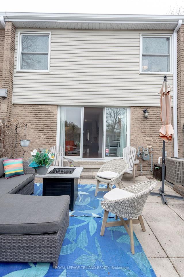 94 - 590 Millbank Dr, Townhouse with 3 bedrooms, 2 bathrooms and 2 parking in London ON | Image 27