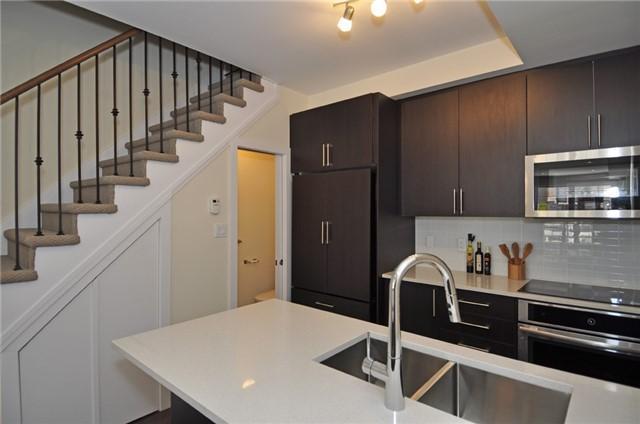 Th54 - 220 Brandon St, House attached with 3 bedrooms, 3 bathrooms and 1 parking in Toronto ON | Image 5