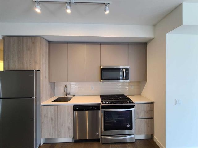 902 - 2a Church St, Condo with 3 bedrooms, 2 bathrooms and 1 parking in Toronto ON | Image 12