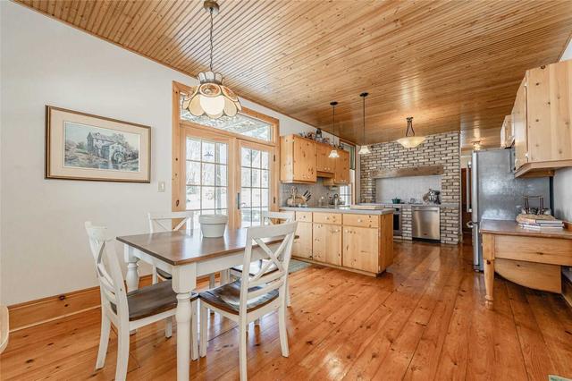 4092 Sideroad 25 S, House detached with 4 bedrooms, 2 bathrooms and 6 parking in Puslinch ON | Image 3