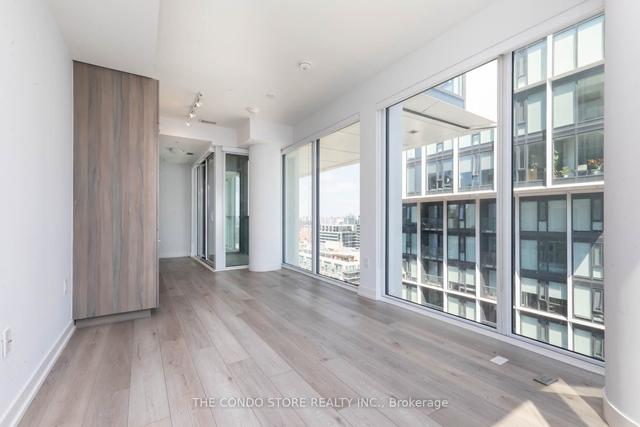 2208 - 158 Front St E, Condo with 2 bedrooms, 2 bathrooms and 1 parking in Toronto ON | Image 23