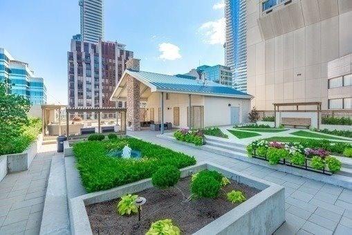 1808 - 8 Park Rd, Condo with 1 bedrooms, 1 bathrooms and 1 parking in Toronto ON | Image 6