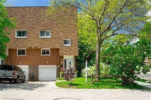 1 - 2056 Marine Dr, Townhouse with 3 bedrooms, 2 bathrooms and 3 parking in Oakville ON | Image 2