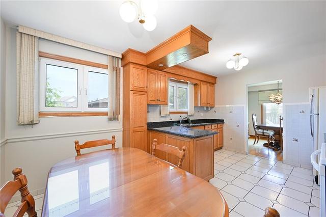 35 Lynwood Drive, House detached with 3 bedrooms, 2 bathrooms and 4 parking in Hamilton ON | Image 10