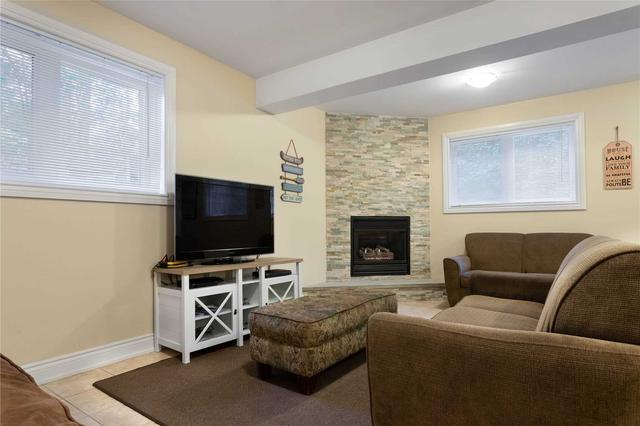 15 Duquette Crt, House detached with 5 bedrooms, 4 bathrooms and 8 parking in Tiny ON | Image 18