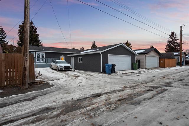 9840 Auburn Road Se, House detached with 3 bedrooms, 3 bathrooms and 4 parking in Calgary AB | Image 2