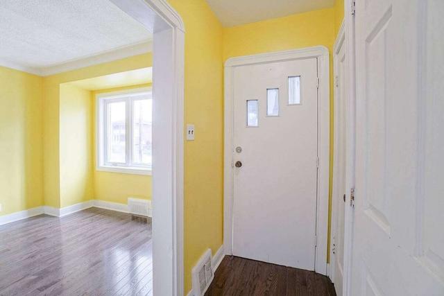1792 Keele St, House detached with 2 bedrooms, 2 bathrooms and 3 parking in Toronto ON | Image 26
