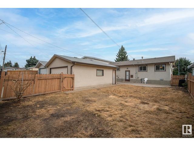 9016 135a Av Nw, House detached with 3 bedrooms, 1 bathrooms and 4 parking in Edmonton AB | Image 52