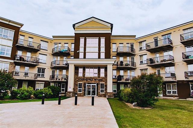 422 - 12310 102 Street, Condo with 1 bedrooms, 1 bathrooms and 1 parking in Grande Prairie AB | Image 1
