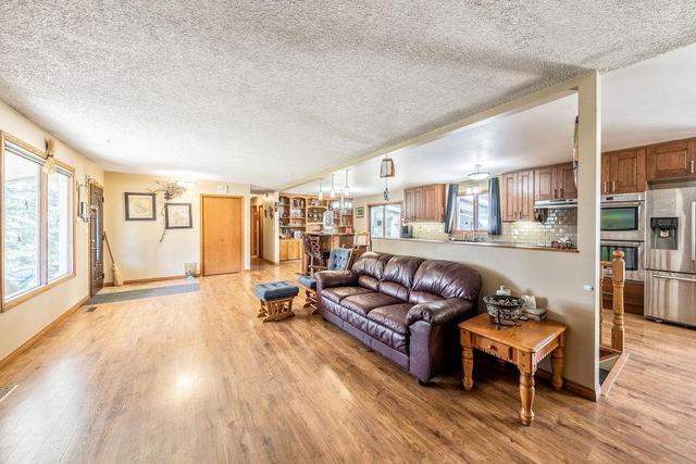 252176 Township Road 280, House detached with 3 bedrooms, 3 bathrooms and 8 parking in Rocky View County AB | Image 14