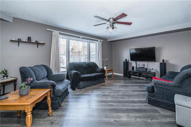 512 Amelia Court, House detached with 4 bedrooms, 2 bathrooms and 5 parking in Kitchener ON | Image 11