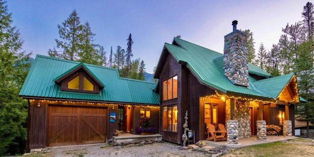 4516 Timberline Crescent, House detached with 5 bedrooms, 4 bathrooms and 4 parking in East Kootenay A BC | Image 3