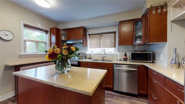 47 Bexhill Ave, House detached with 3 bedrooms, 3 bathrooms and 3 parking in Toronto ON | Image 5