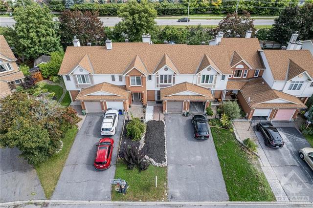 37 Longshire Circle, Townhouse with 3 bedrooms, 3 bathrooms and 4 parking in Ottawa ON | Image 30