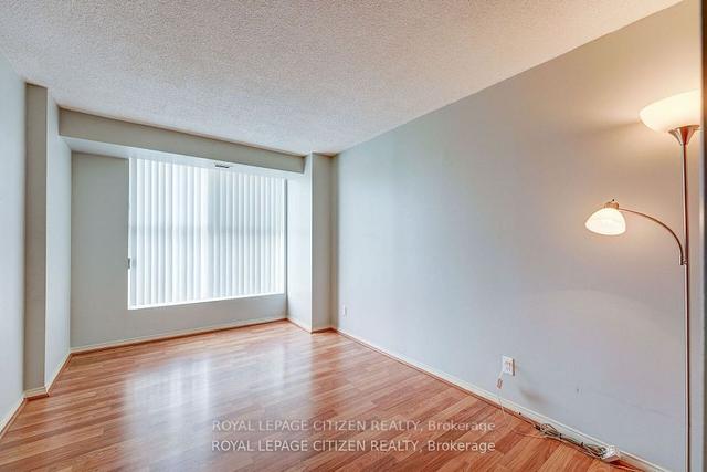 403 - 90 Dale Ave, Condo with 2 bedrooms, 2 bathrooms and 1 parking in Toronto ON | Image 3