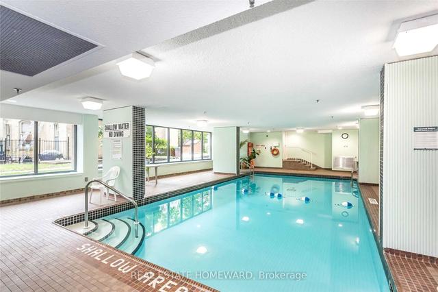 420 - 77 Maitland Pl, Condo with 2 bedrooms, 2 bathrooms and 1 parking in Toronto ON | Image 3