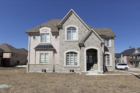 66 Bakersfield Rd, House detached with 4 bedrooms, 4 bathrooms and 4 parking in Brampton ON | Image 3