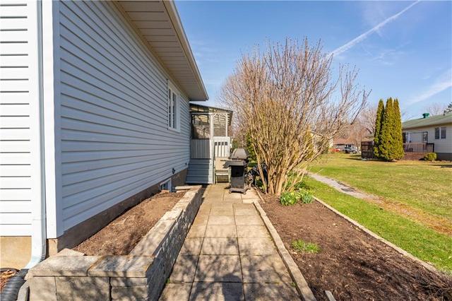 6278 Macrae Court, House detached with 2 bedrooms, 2 bathrooms and 6 parking in South Glengarry ON | Image 23
