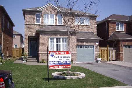 88 Amparo Dr, House detached with 3 bedrooms, 3 bathrooms and 3 parking in Vaughan ON | Image 1