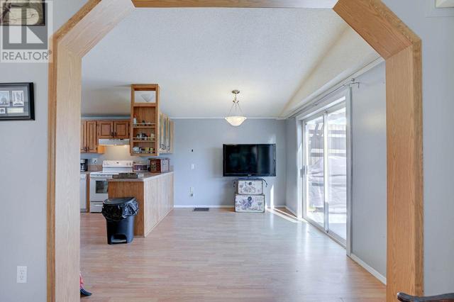 1 - 3099 Shuswap Rd E, House detached with 3 bedrooms, 2 bathrooms and null parking in Thompson Nicola P (Rivers and the Peaks) BC | Image 11