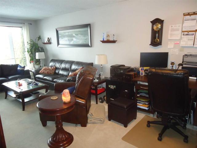635 Capilano Cres, House other with 2 bedrooms, 2 bathrooms and 4 parking in Oshawa ON | Image 9