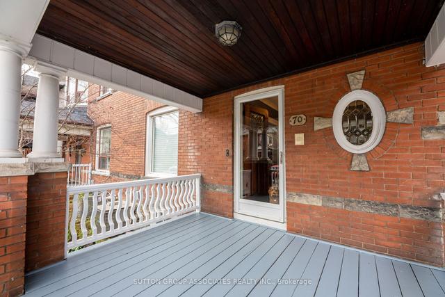 70 Beatrice St, House semidetached with 5 bedrooms, 4 bathrooms and 2 parking in Toronto ON | Image 30