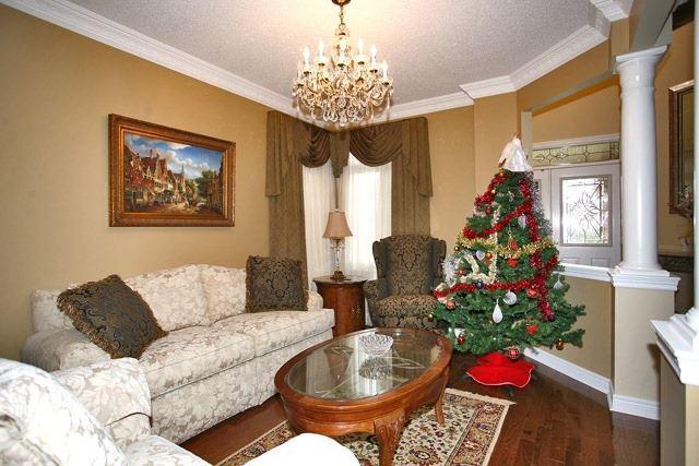 5095 Preservation Circ, House detached with 4 bedrooms, 4 bathrooms and 2 parking in Mississauga ON | Image 6