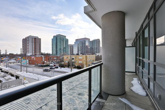 201 - 68 Canterbury Pl, Condo with 1 bedrooms, 1 bathrooms and 0 parking in Toronto ON | Image 4
