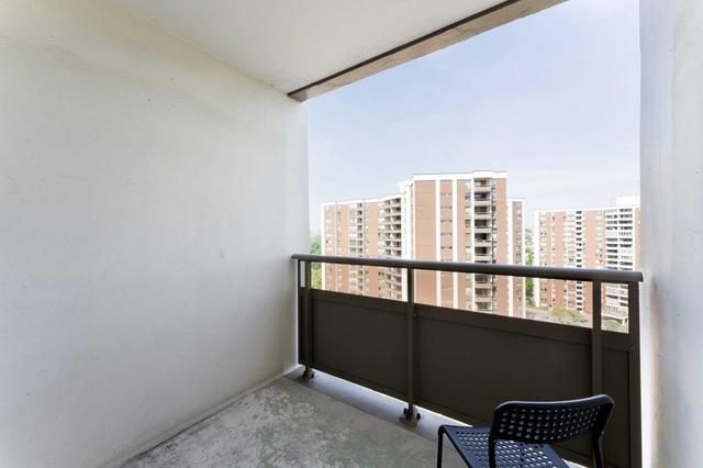 1509 - 15 Vicora Linkway, Condo with 2 bedrooms, 1 bathrooms and 1 parking in Toronto ON | Image 14