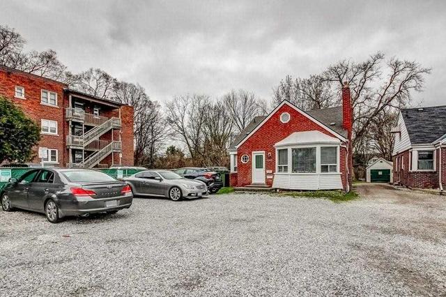 1261 Main St W, Home with 0 bedrooms, 0 bathrooms and 6 parking in Hamilton ON | Image 9